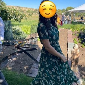 Lulu’s perfect tiered garden dress | emerald green with floral print | women’s S